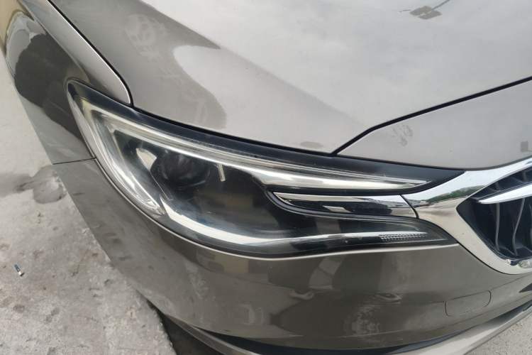 Used Buick GT 2021 Revised Version 1.3T Automatic Mild Hybrid Elite Edition Right Front Headlight