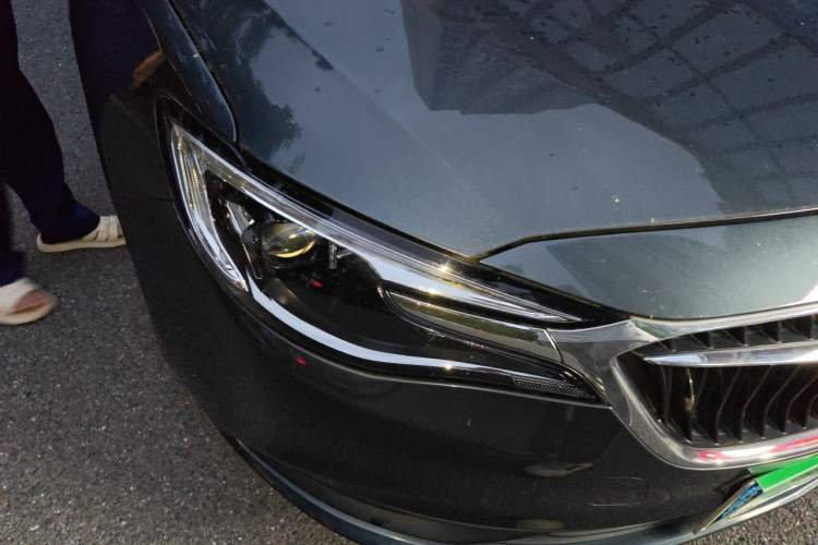 Used Buick GT 2021 Revised Version Flagship 1.5L Automatic Elite Edition Right Front Headlight
