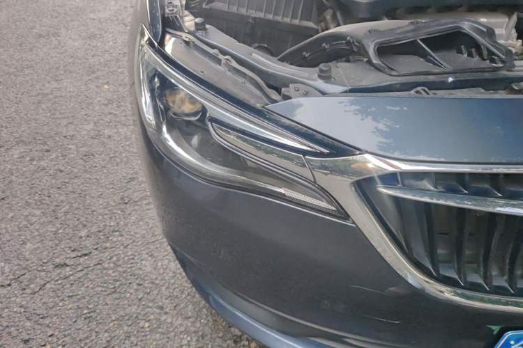 Used Buick GT 2021 Exemplar 1.5L Automatic Elite Version Right Front Headlight