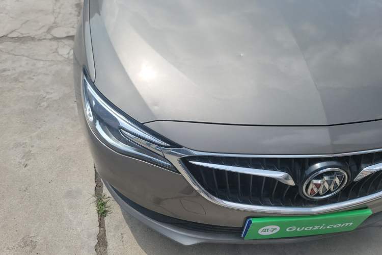 Used Buick GT 2021 Revised Version 1.3T Automatic Mild Hybrid Elite Edition Right Front Headlight
