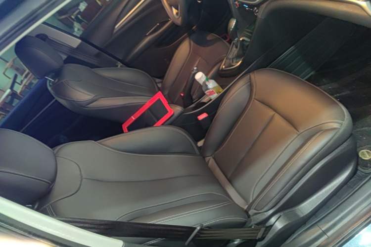 Used Buick GT 2021 Revised Version Flagship 1.5L Automatic Elite Edition Right Front Seat