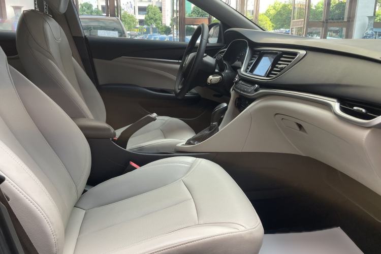 Used Buick GT 2021 Exemplar 1.5L Automatic Elite Version Right Front Seat