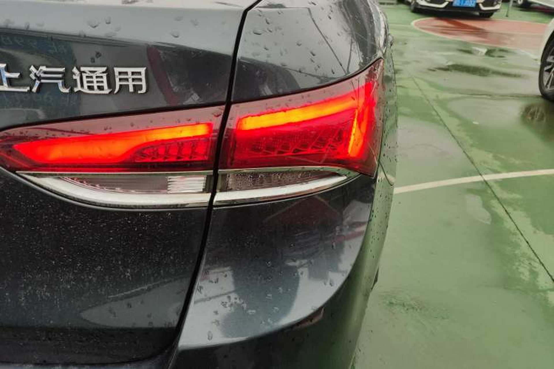 Used Buick GT 2021 Revised Version 1.3T Automatic Mild Hybrid Elite Edition Right Rear Taillight