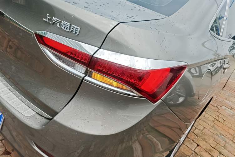 Used Buick GT 2021 Revised Version Flagship 1.5L Automatic Elite Edition Right Rear Taillight