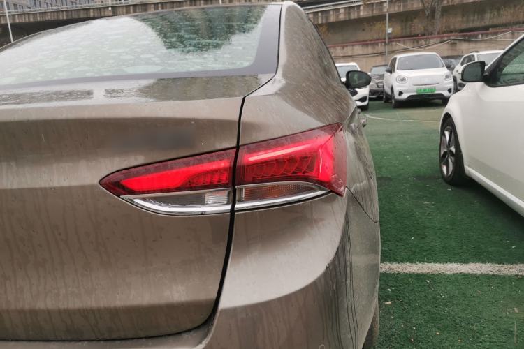 Used Buick GT 2021 Revised Version Flagship 1.5L Automatic Elite Edition Right Rear Taillight