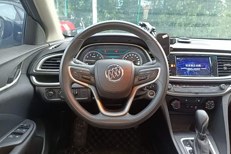 Used Buick GT 2021 Revised Version Flagship 1.5L Automatic Elite Edition Steering Wheel