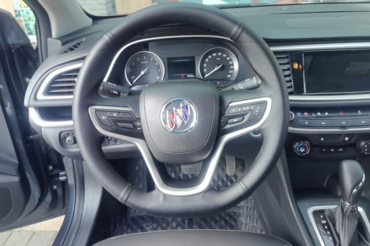 Used Buick GT 2021 Revised Version Flagship 1.5L Automatic Elite Edition Steering Wheel