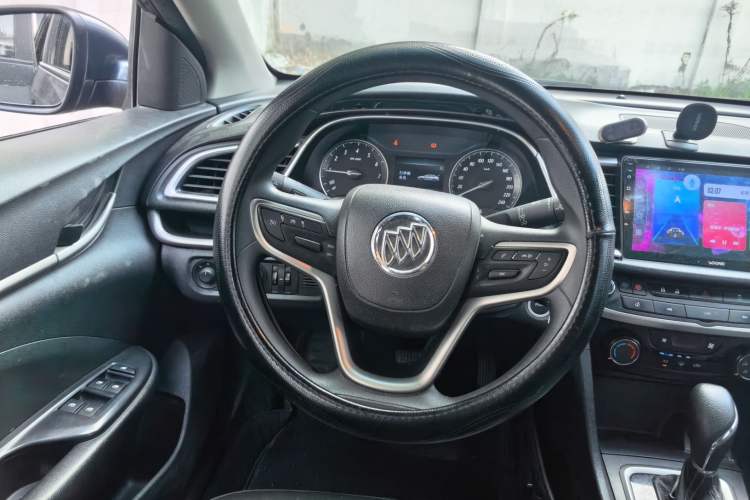 Used Buick GT 2021 Revised Version Flagship 1.5L Automatic Elite Edition Steering Wheel
