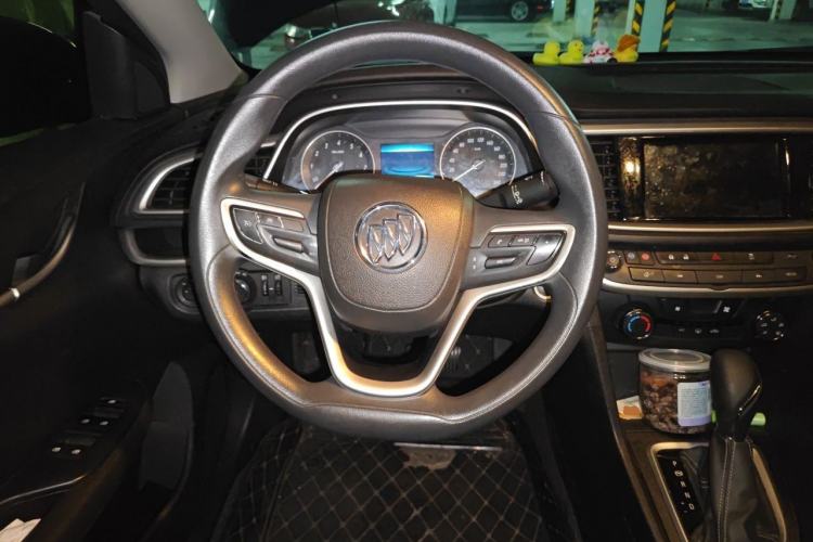 Used Buick GT 2021 Revised Version Flagship 1.5L Automatic Elite Edition Steering Wheel