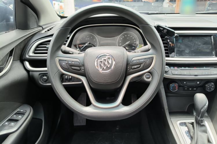 Used Buick GT 2021 Revised Version Flagship 1.5L Automatic Elite Edition Steering Wheel