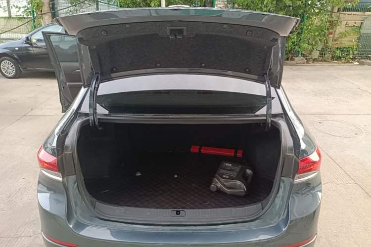 Used Buick GT 2021 Revised Version Flagship 1.5L Automatic Elite Edition Trunk