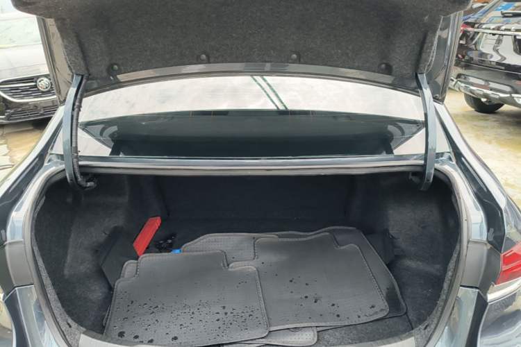 Used Buick GT 2021 Revised Version Flagship 1.5L Automatic Elite Edition Trunk