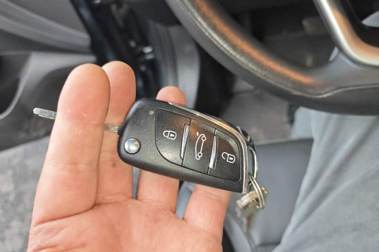 Used Buick GT 2021 Revised Version Flagship 1.5L Automatic Elite Edition Vehicle Key