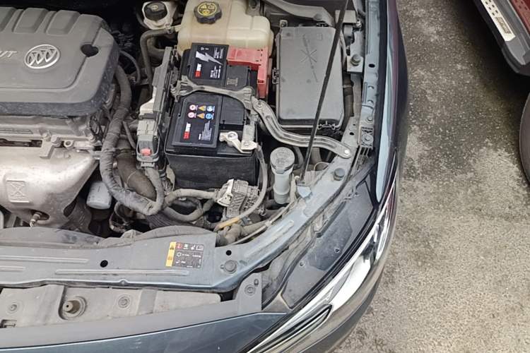 Used Buick GT 2021 Revised Version Flagship 1.5L Automatic Elite Edition Engine Bay Left