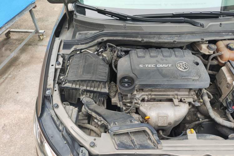Used Buick GT 2021 Revised Version Flagship 1.5L Automatic Elite Edition Engine Bay Right
