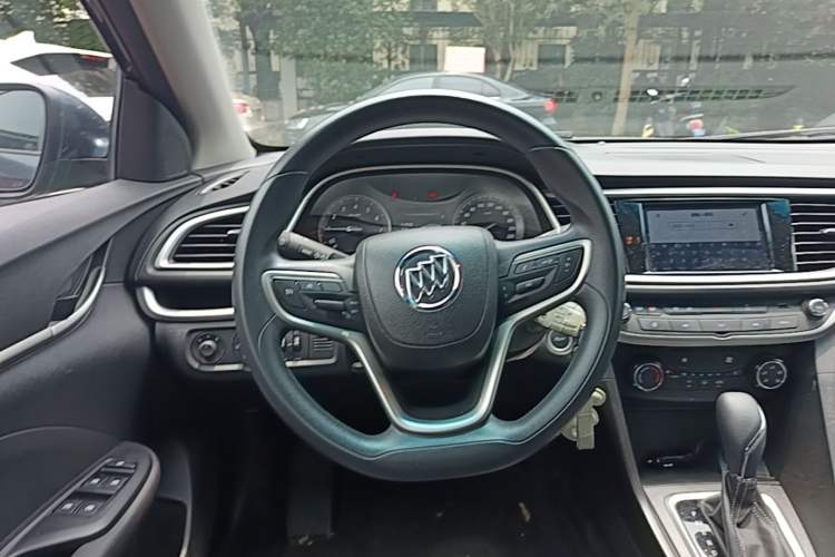 Used Buick GT 2021 Revised Version Flagship 1.5L Automatic Elite Edition Steering Wheel