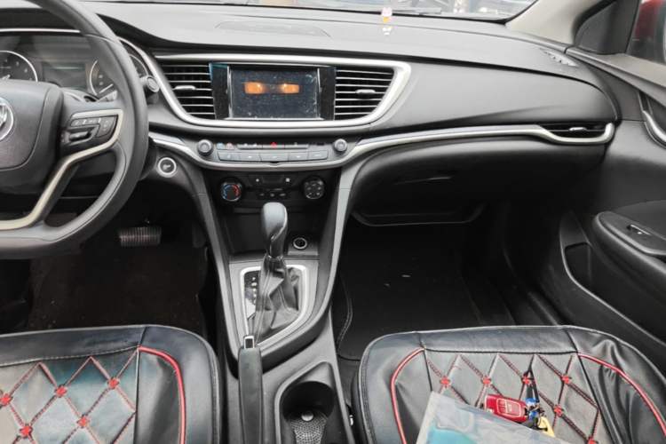 Used Buick GT 2021 Revised Version Flagship 1.5L Automatic Elite Edition Audio And AC Panel