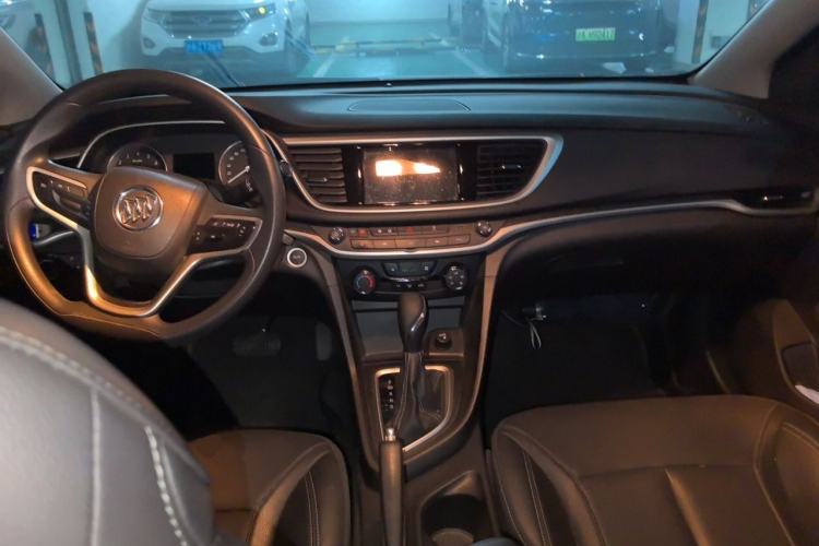 Used Buick GT 2021 Revised Version Flagship 1.5L Automatic Elite Edition Center Console