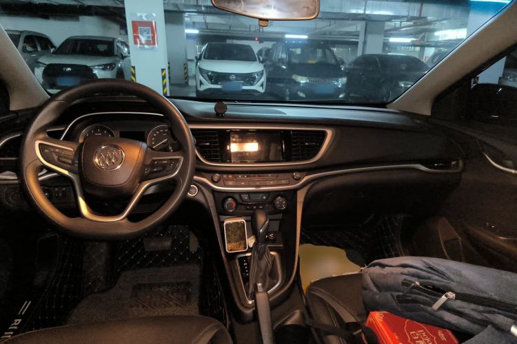 Used Buick GT 2021 Revised Version Flagship 1.5L Automatic Elite Edition Center Console