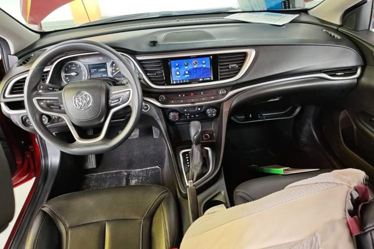 Used Buick GT 2021 Revised Version Flagship 1.5L Automatic Elite Edition Center Console