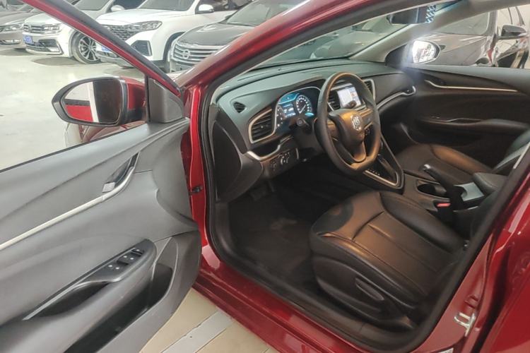 Used Buick GT 2021 1.3T Automatic Mild Hybrid Elite Version Driver Seat
