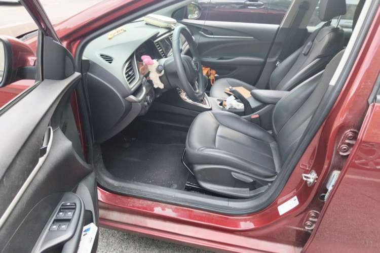 Used Buick GT 2021 Revised Version Flagship 1.5L Automatic Elite Edition Driver Seat