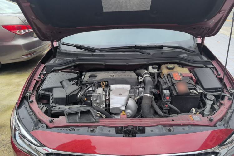 Used Buick GT 2021 1.3T Automatic Mild Hybrid Elite Version Engine Bay