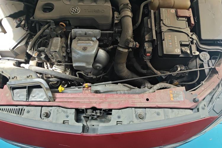 Used Buick GT 2021 1.3T Automatic Mild Hybrid Elite Version Engine Bay