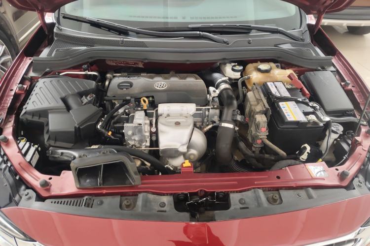 Used Buick GT 2021 1.3T Automatic Mild Hybrid Elite Version Engine Bay