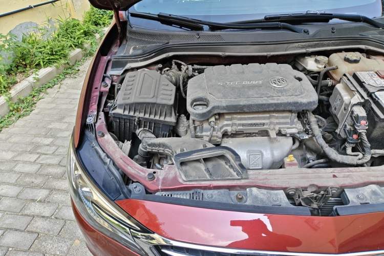 Used Buick GT 2021 Exemplar 1.5L Automatic Entry-Level Trim Engine Bay Right