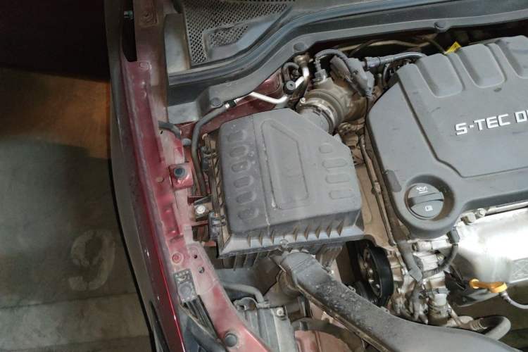 Used Buick GT 2021 Revised Version Flagship 1.5L Automatic Elite Edition Engine Bay Right
