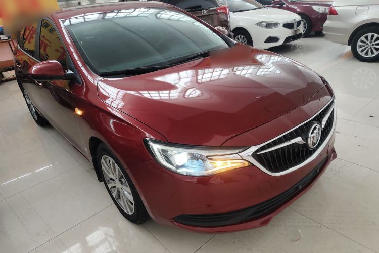 Used Buick GT 2021 1.3T Automatic Mild Hybrid Elite Version Front Right 45 Deg