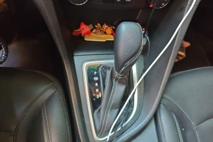 Used Buick GT 2021 Revised Version Flagship 1.5L Automatic Elite Edition Gear Lever
