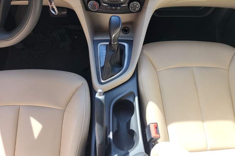 Used Buick GT 2021 Exemplar 1.5L Automatic Entry-Level Trim Gear Lever