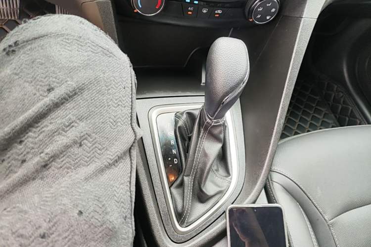 Used Buick GT 2021 Revised Version Flagship 1.5L Automatic Elite Edition Gear Lever