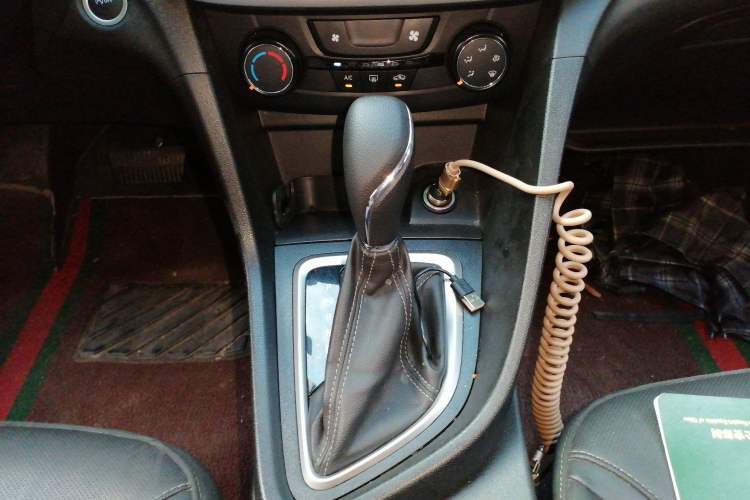 Used Buick GT 2021 Revised Version Flagship 1.5L Automatic Elite Edition Gear Lever