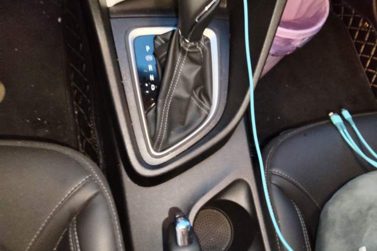 Used Buick GT 2021 Revised Version Flagship 1.5L Automatic Elite Edition Gear Lever