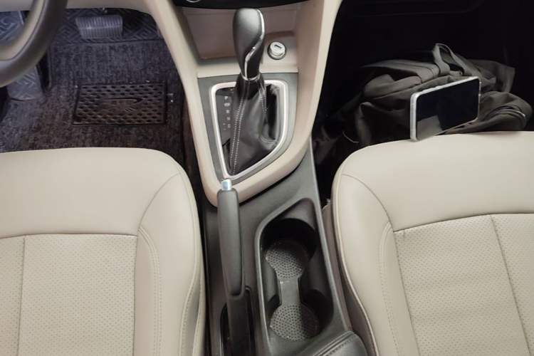 Used Buick GT 2021 Exemplar 1.5L Automatic Entry-Level Trim Gear Lever