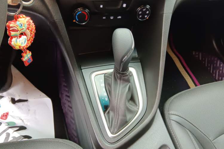 Used Buick GT 2021 Revised Version Flagship 1.5L Automatic Elite Edition Gear Lever