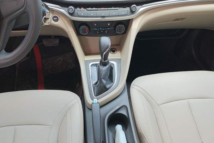 Used Buick GT 2021 Exemplar 1.5L Automatic Elite Version Gear Lever