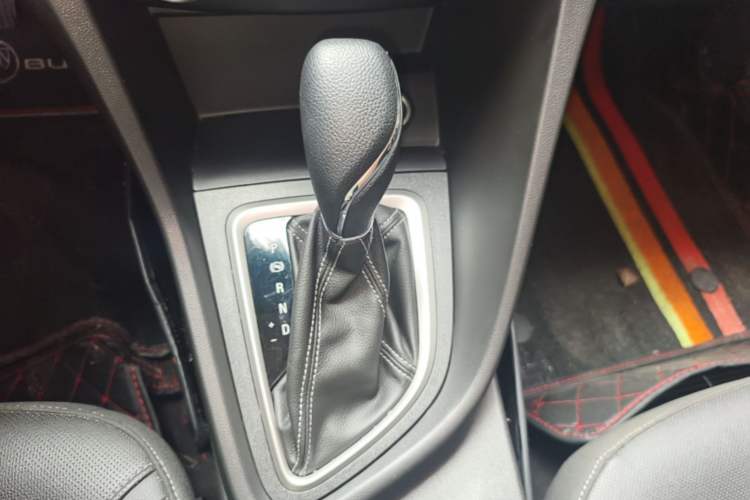 Used Buick GT 2021 1.3T Automatic Mild Hybrid Elite Version Gear Lever