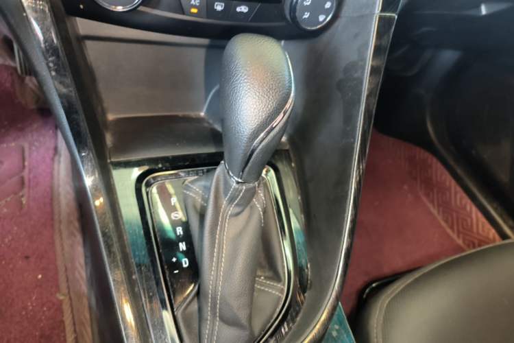 Used Buick GT 2021 Revised Version Flagship 1.5L Automatic Elite Edition Gear Lever