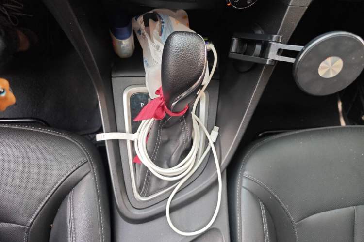Used Buick GT 2021 1.3T Automatic Mild Hybrid Elite Version Gear Lever