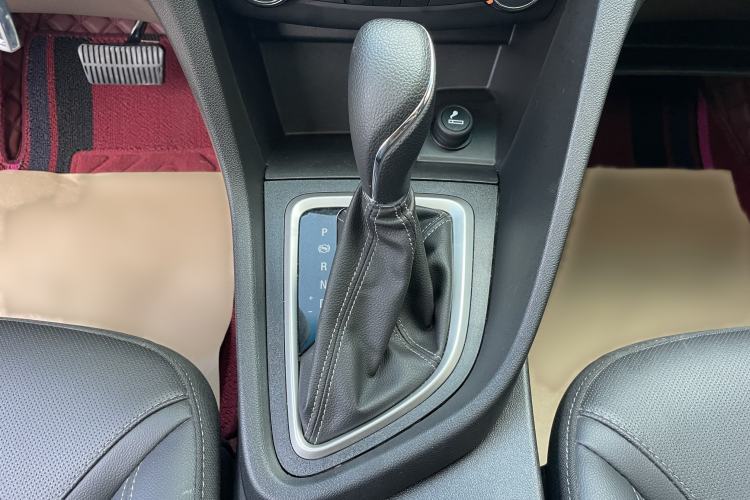 Used Buick GT 2021 Revised Version Flagship 1.5L Automatic Elite Edition Gear Lever