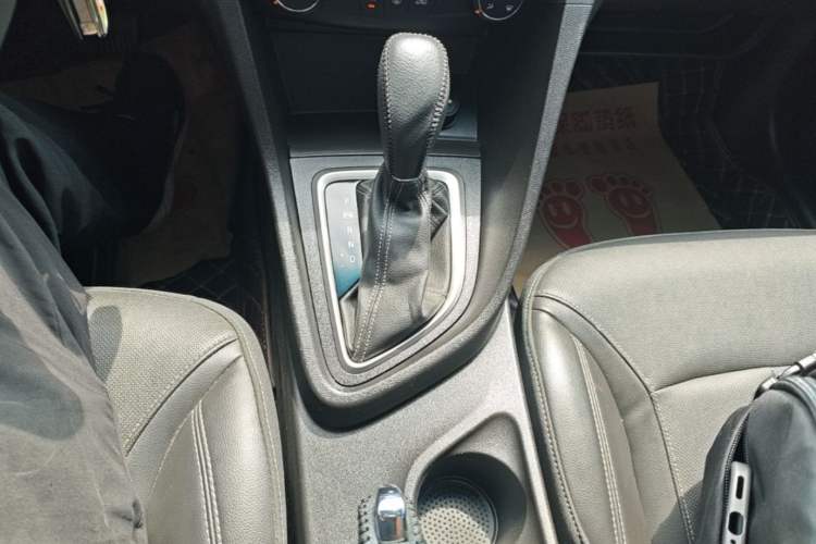 Used Buick GT 2021 Revised Version Flagship 1.5L Automatic Elite Edition Gear Lever