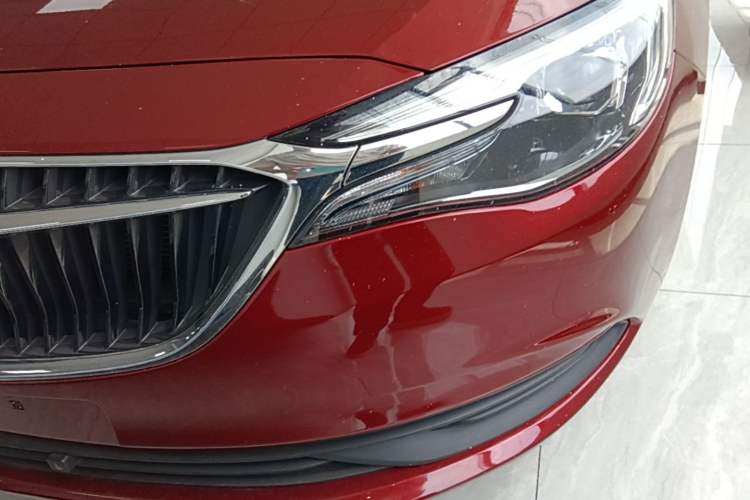 Used Buick GT 2021 Revised Version Flagship 1.5L Automatic Elite Edition Left Front Headlight