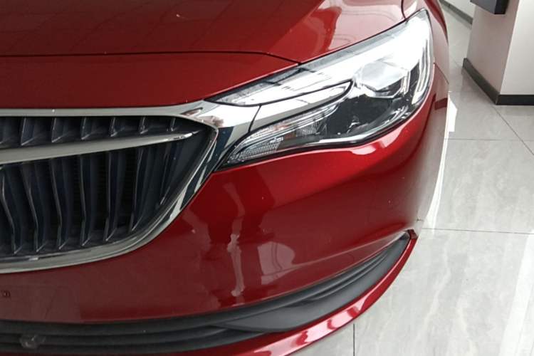 Used Buick GT 2021 Revised Version Flagship 1.5L Automatic Elite Edition Left Front Headlight
