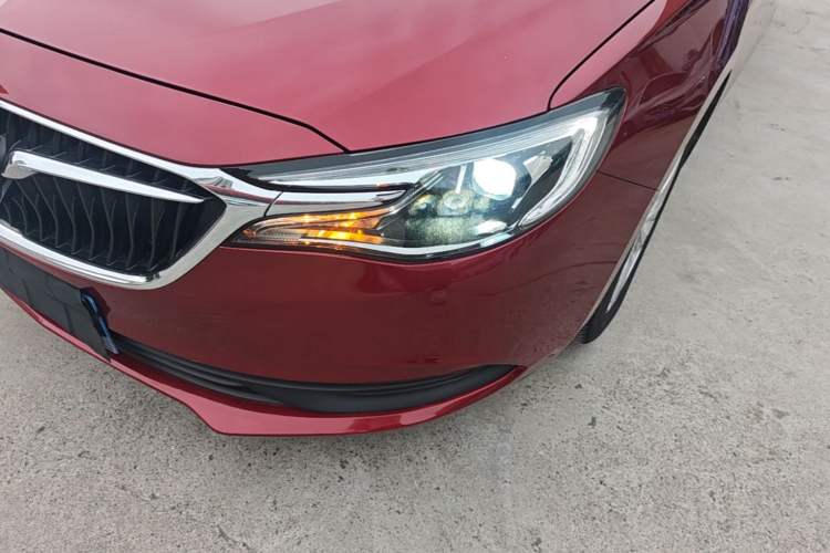 Used Buick GT 2021 Revised Version Flagship 1.5L Automatic Elite Edition Left Front Headlight