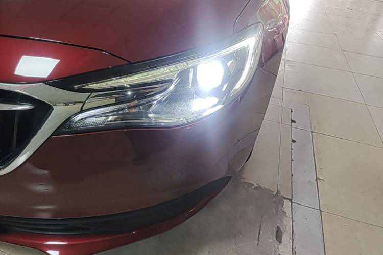 Used Buick GT 2021 1.3T Automatic Mild Hybrid Elite Version Left Front Headlight