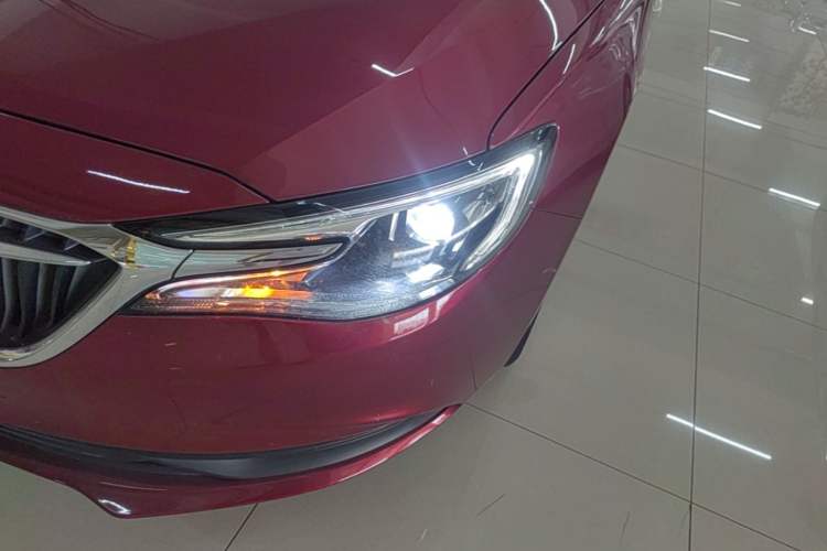 Used Buick GT 2021 Revised Version Flagship 1.5L Automatic Elite Edition Left Front Headlight